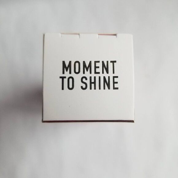 P.Louise Stay Shining Lip Oil - Moment to Shine - Picture 7 of 13